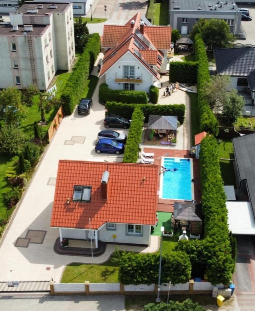 Dom Przy Basenie Villa Puck Ngoại thất bức ảnh