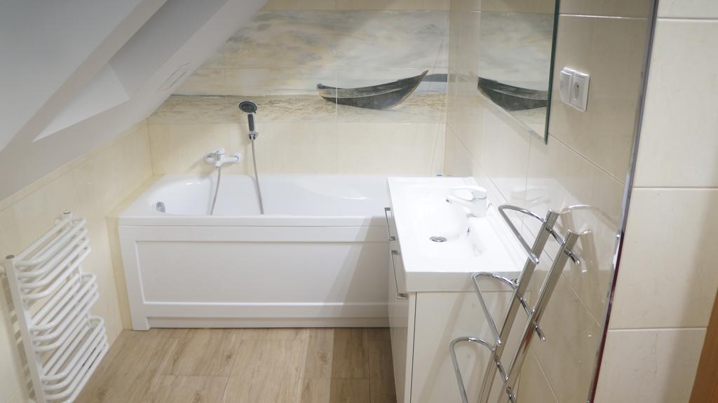 Dom Przy Basenie Villa Puck Ngoại thất bức ảnh